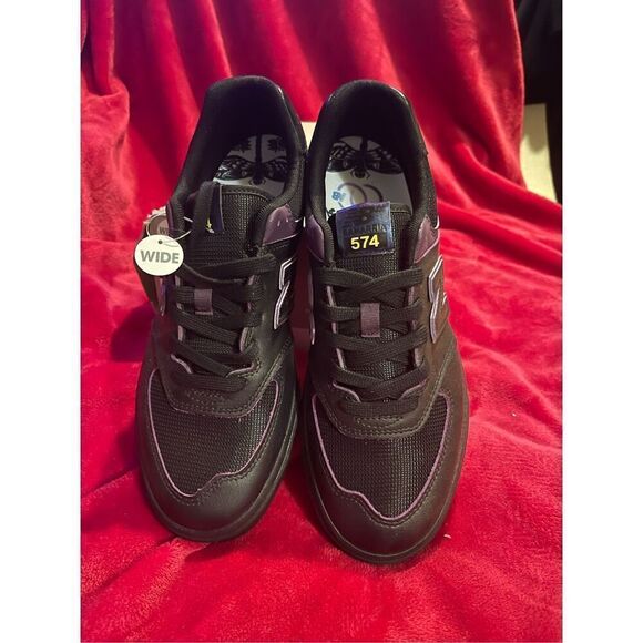 New Balance Numeric 574 Vulc Shoes - Picture 3 of 8